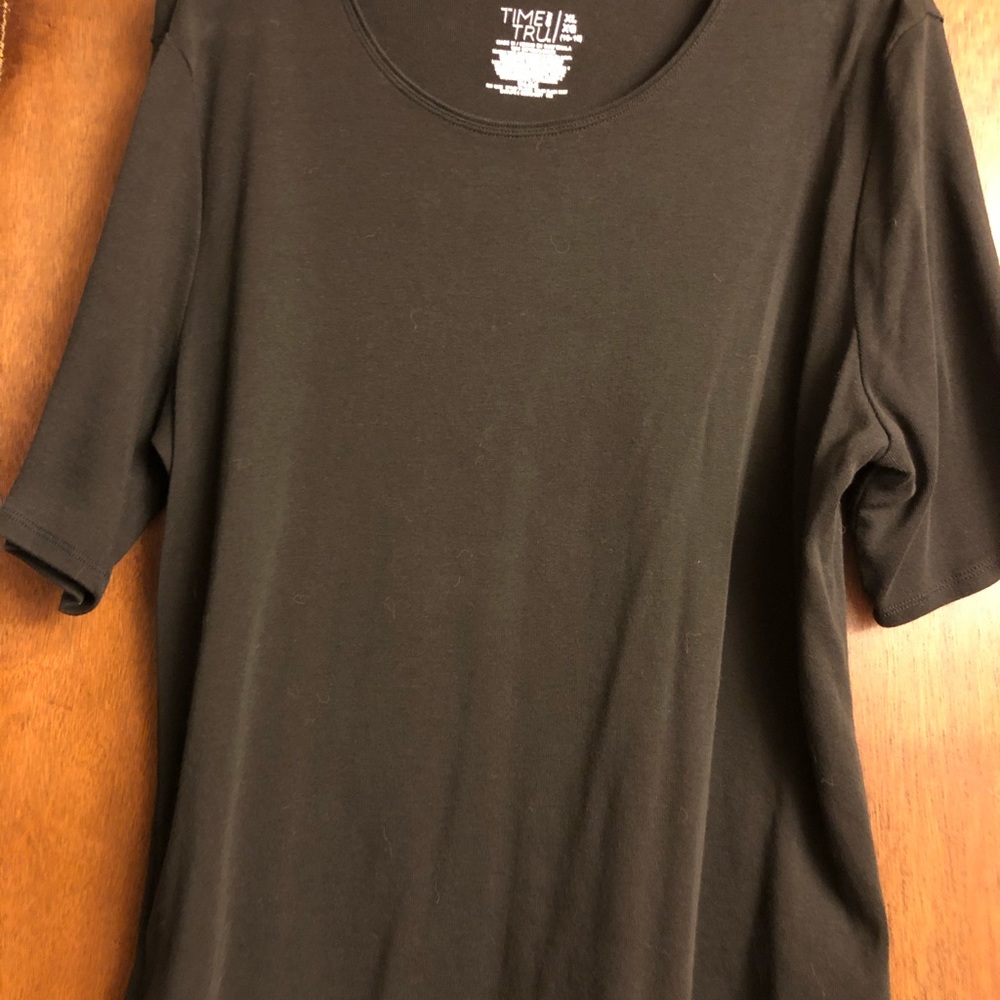 CUTTING COST!!! Time & Tru XL Black Top